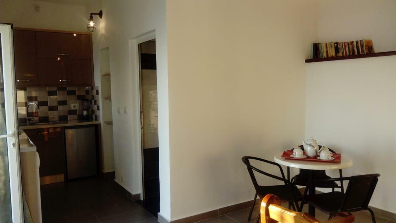 Valentina Rooms Qeparo Esterno foto