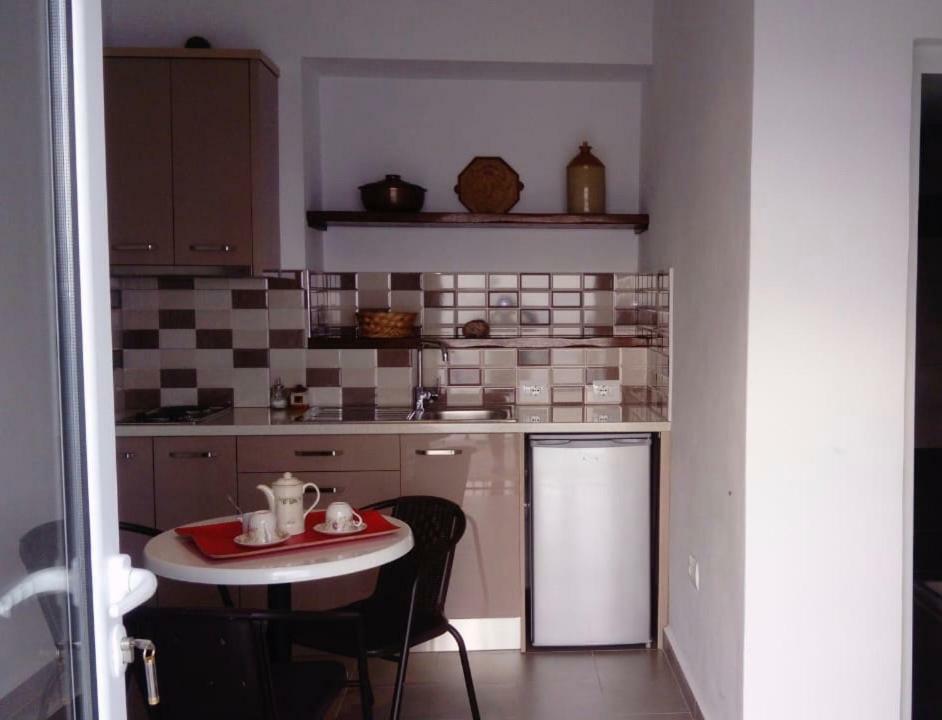 Valentina Rooms Qeparo Esterno foto